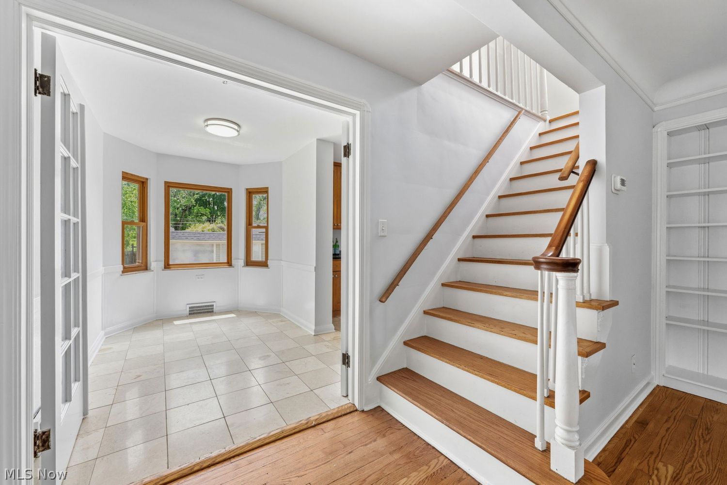 24517 Bruce Road Bay Village OH 44140