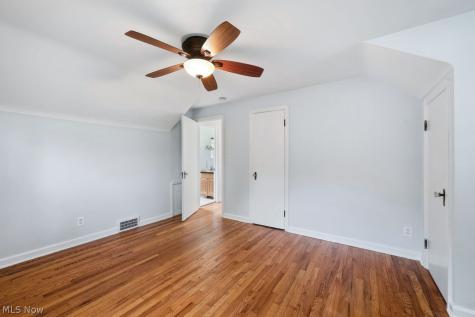 24517 Bruce Road Bay Village OH 44140