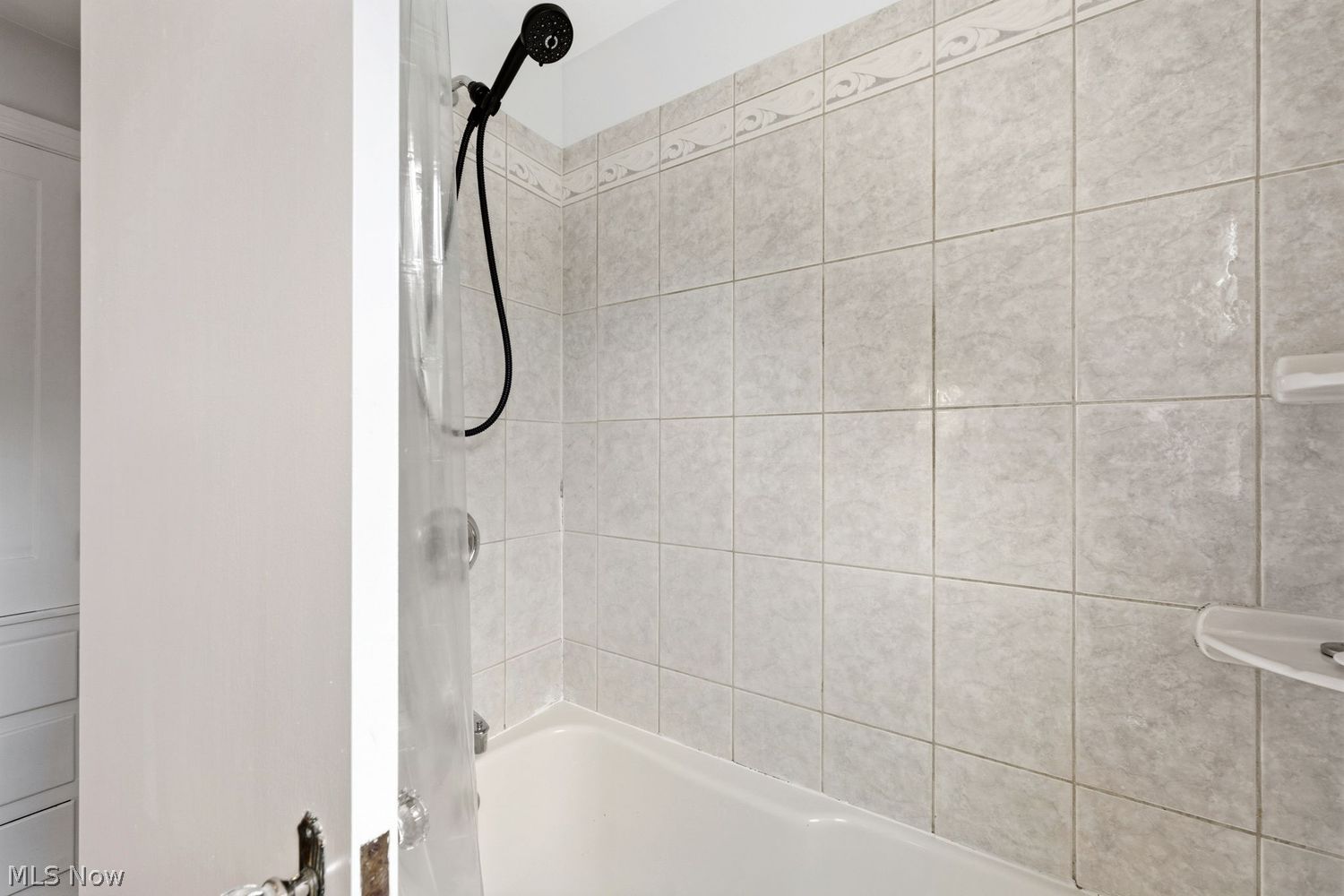 24517 Bruce Road Bay Village OH 44140