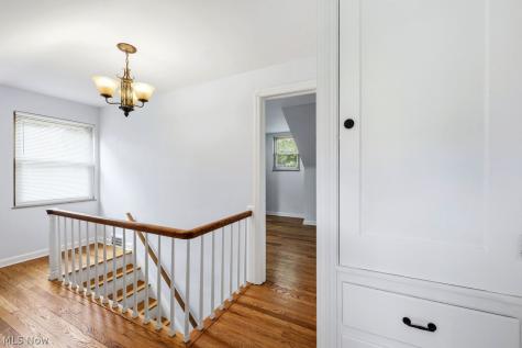 24517 Bruce Road Bay Village OH 44140