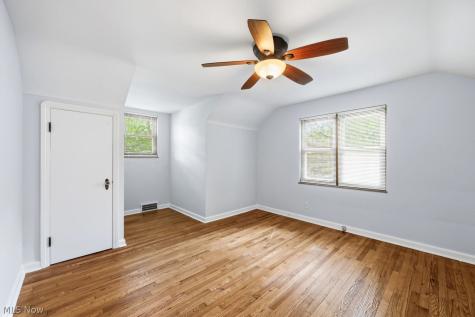 24517 Bruce Road Bay Village OH 44140