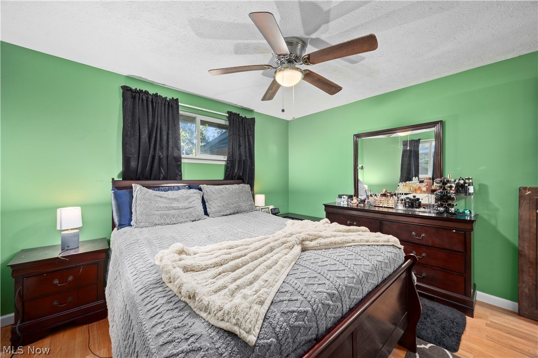 845 Mansfield Street Sheffield Lake OH 44054