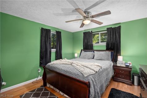 845 Mansfield Street Sheffield Lake OH 44054