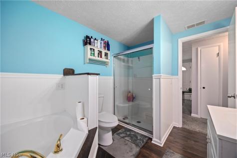 845 Mansfield Street Sheffield Lake OH 44054