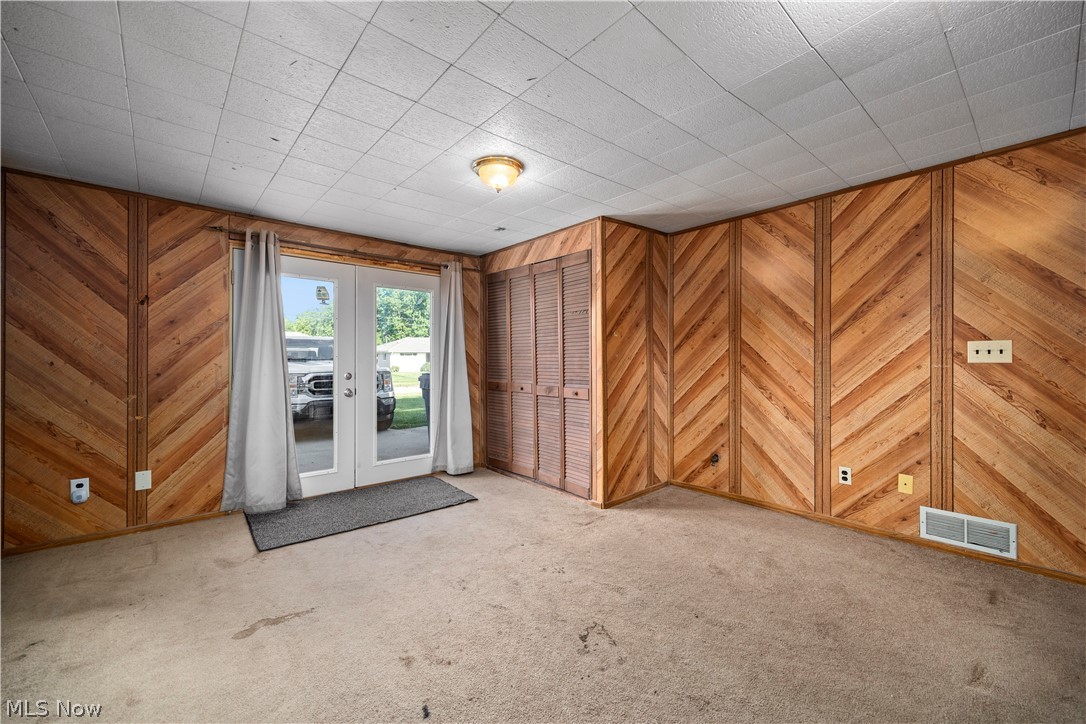 845 Mansfield Street Sheffield Lake OH 44054