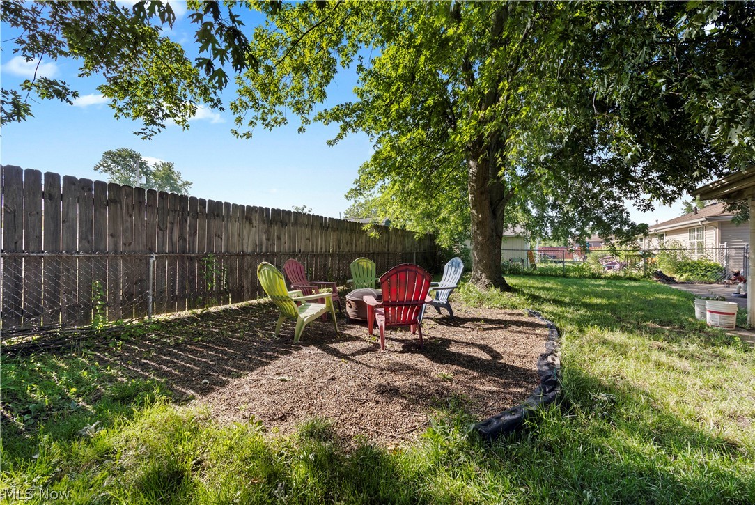 845 Mansfield Street Sheffield Lake OH 44054