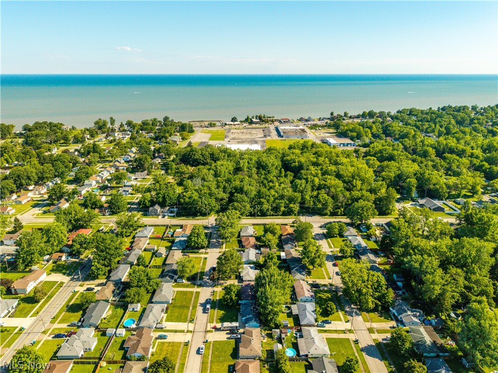 845 Mansfield Street Sheffield Lake OH 44054