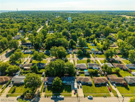 845 Mansfield Street Sheffield Lake OH 44054