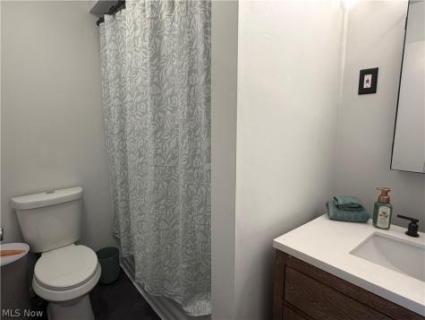 6671 Kingsdale Boulevard Parma Heights OH 44130