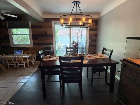 6671 Kingsdale Boulevard Parma Heights OH 44130