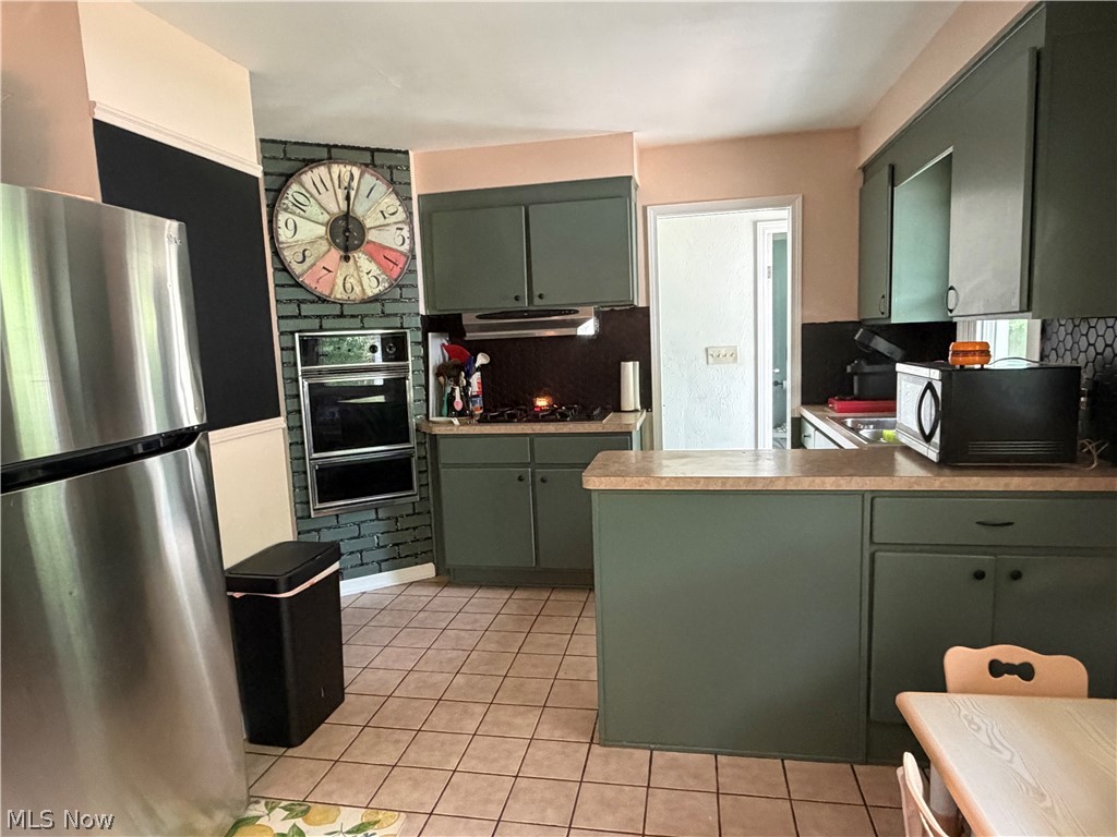 6671 Kingsdale Boulevard Parma Heights OH 44130