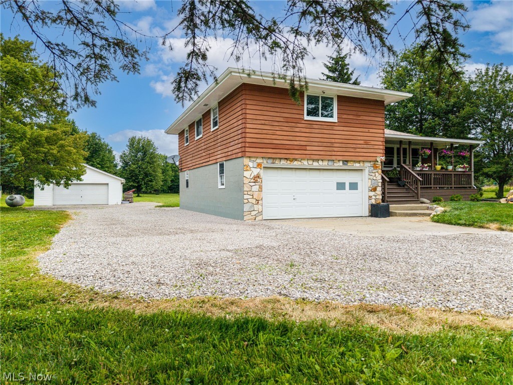51890 Betts Road Wellington OH 44090