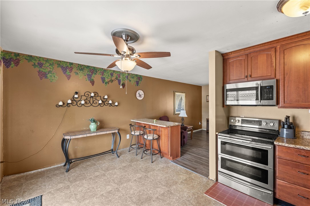 2154 Eastlawn Street Lorain OH 44052