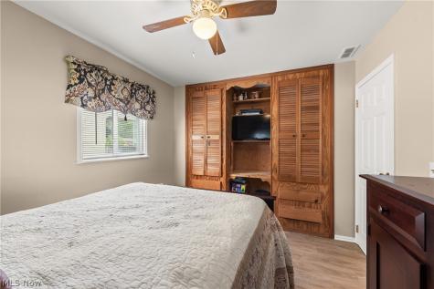 2154 Eastlawn Street Lorain OH 44052