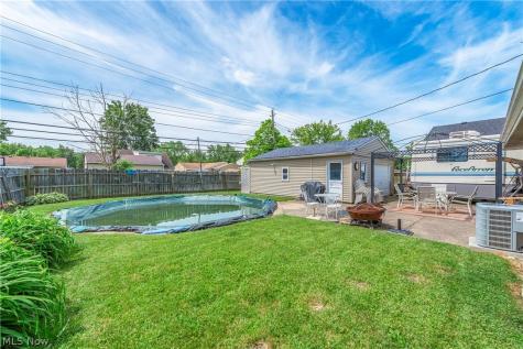 2154 Eastlawn Street Lorain OH 44052