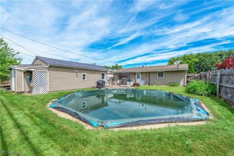 2154 Eastlawn Street Lorain OH 44052