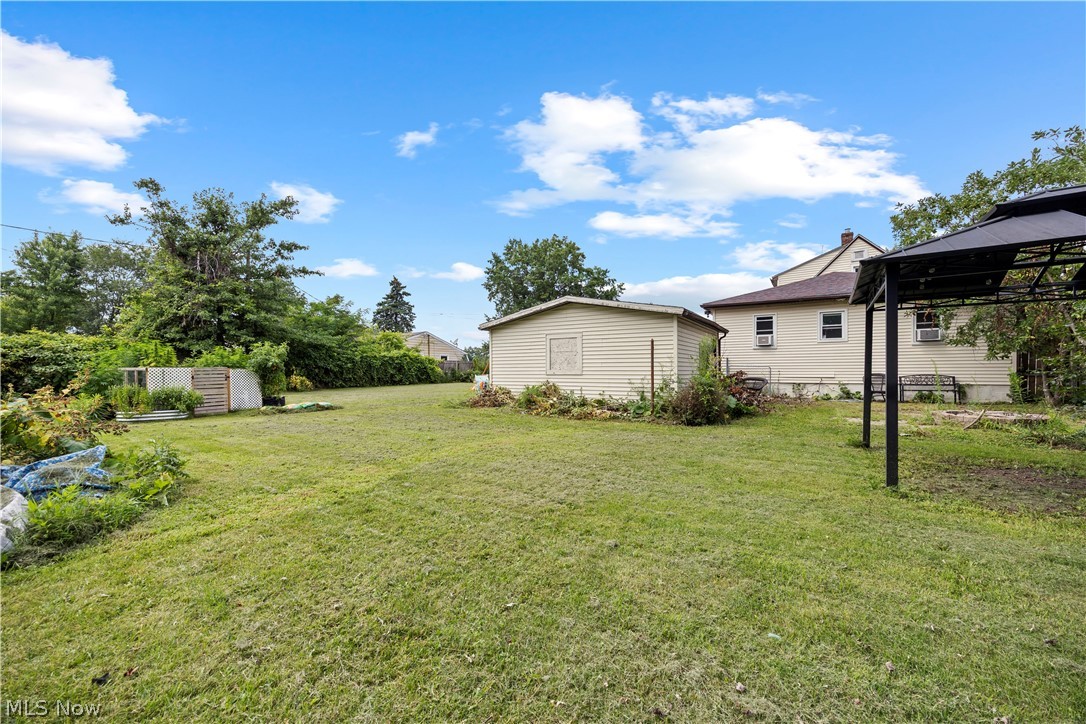 1674 E 32nd Street Lorain OH 44055