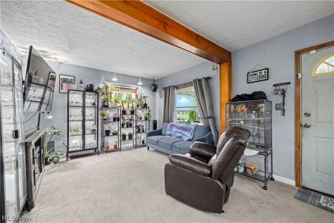 1674 E 32nd Street Lorain OH 44055