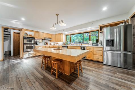 3085 Hamlin Road Medina OH 44256