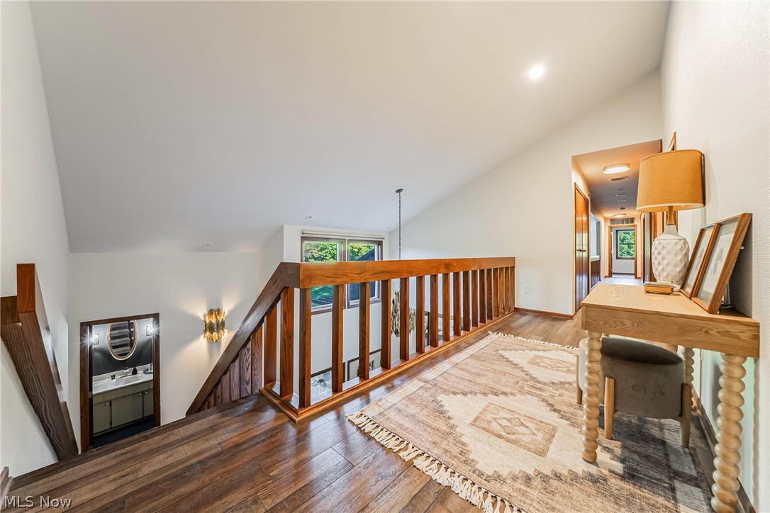 3085 Hamlin Road Medina OH 44256