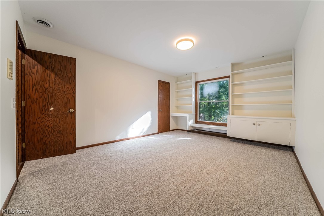3085 Hamlin Road Medina OH 44256