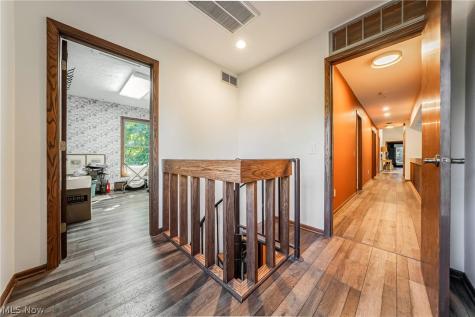 3085 Hamlin Road Medina OH 44256