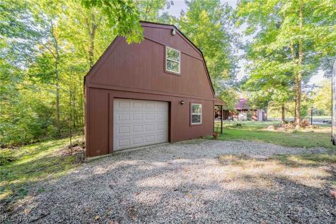 3085 Hamlin Road Medina OH 44256