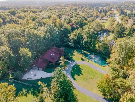 3085 Hamlin Road Medina OH 44256