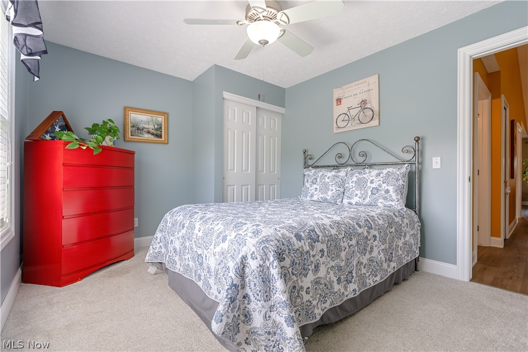 4732 Helmsworth Drive NE Canton OH 44714