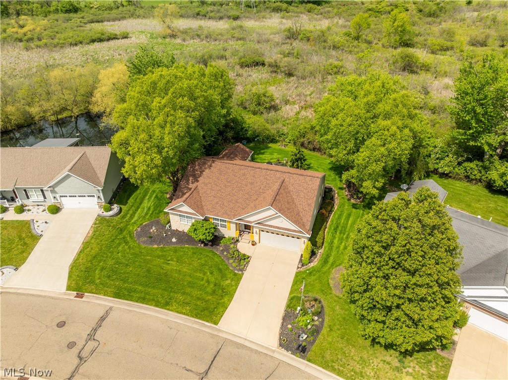 4732 Helmsworth Drive NE Canton OH 44714