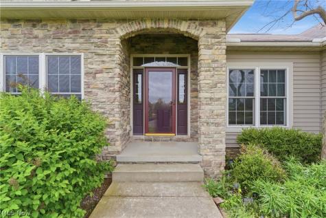 690 Lang Farm Drive Medina OH 44256