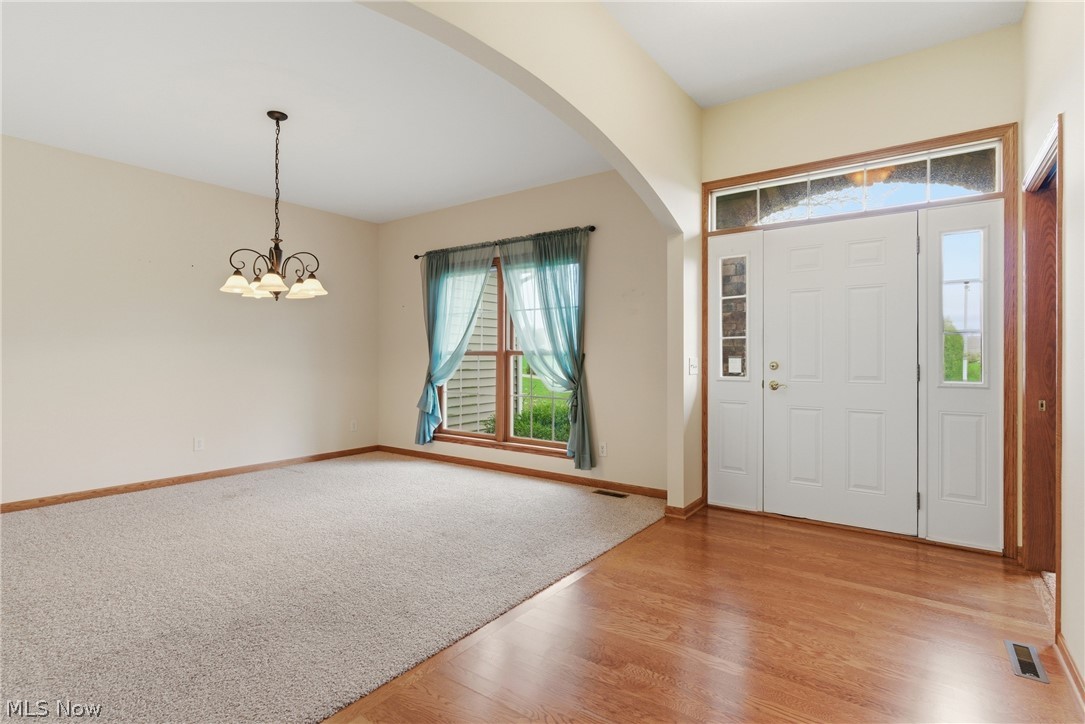 690 Lang Farm Drive Medina OH 44256