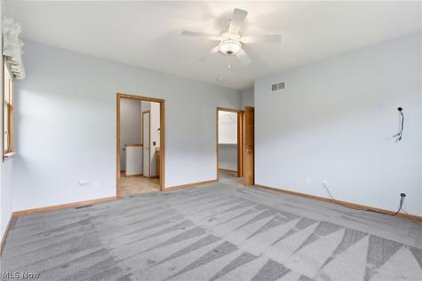 690 Lang Farm Drive Medina OH 44256