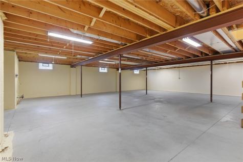 690 Lang Farm Drive Medina OH 44256