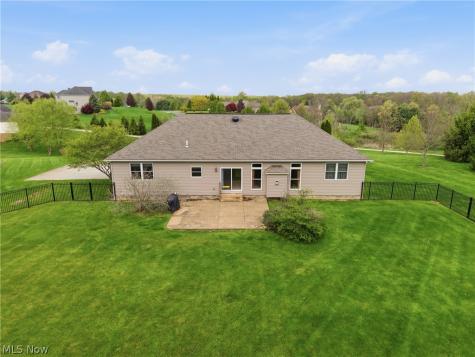 690 Lang Farm Drive Medina OH 44256