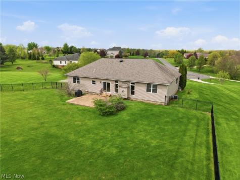 690 Lang Farm Drive Medina OH 44256