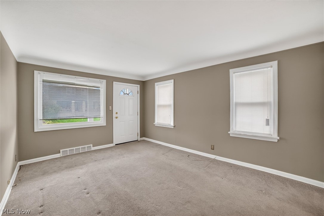 10721 Plymouth Avenue Garfield Heights OH 44125