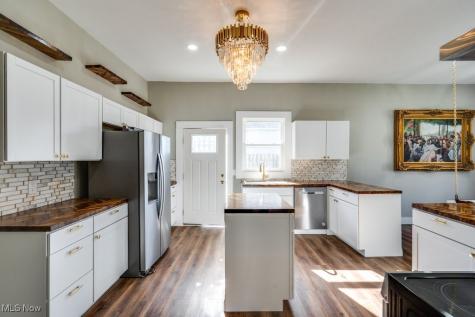 3207 W 50th Street Cleveland OH 44102