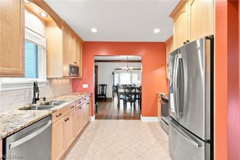 16208 Claire Avenue Cleveland OH 44111