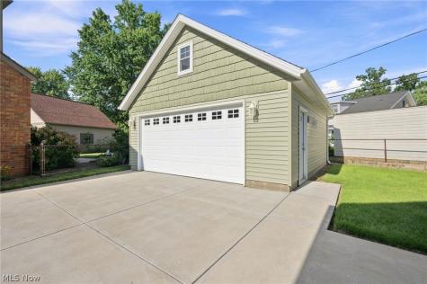 16208 Claire Avenue Cleveland OH 44111