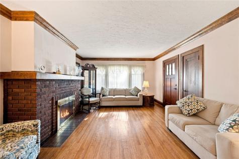 16208 Claire Avenue Cleveland OH 44111