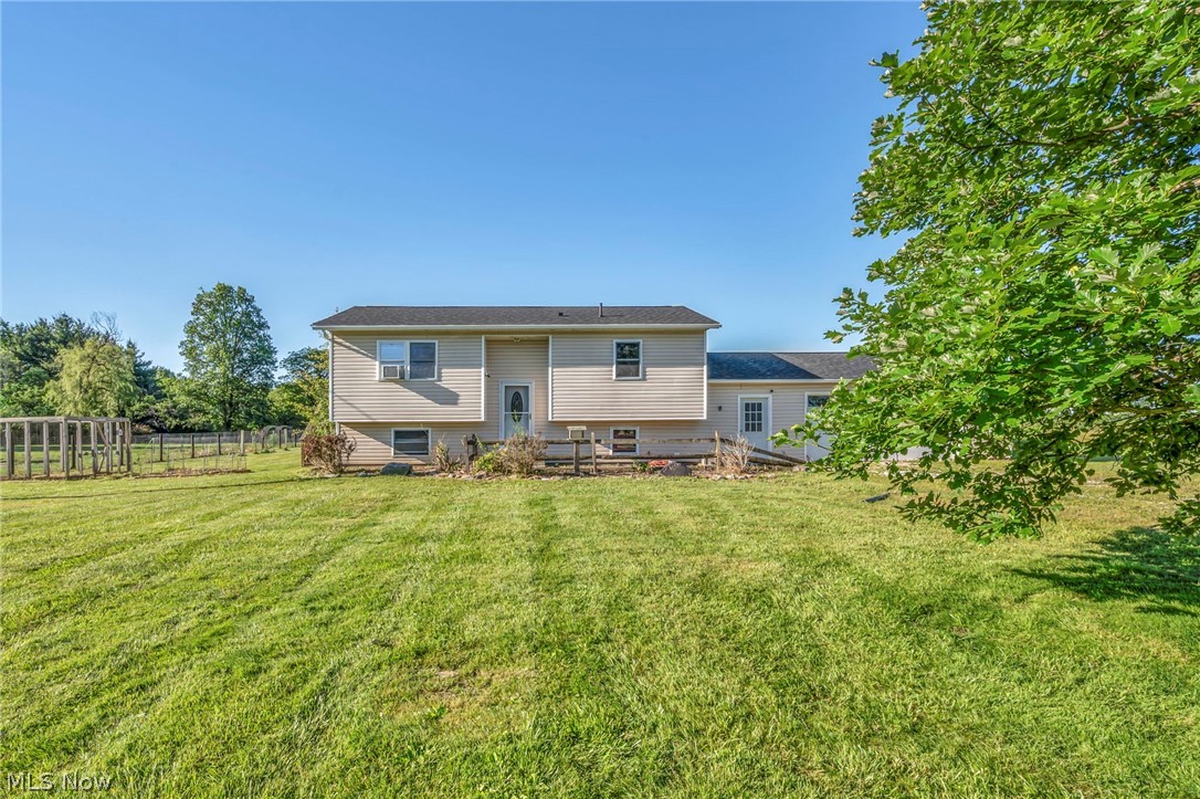 3810 Good Road Seville OH 44273
