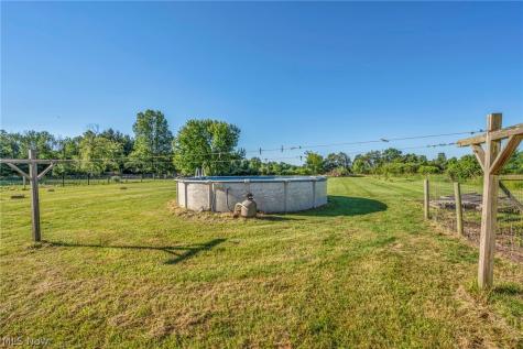 3810 Good Road Seville OH 44273