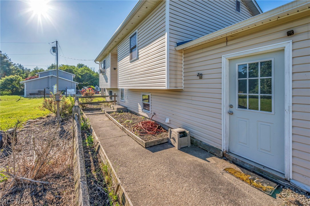 3810 Good Road Seville OH 44273