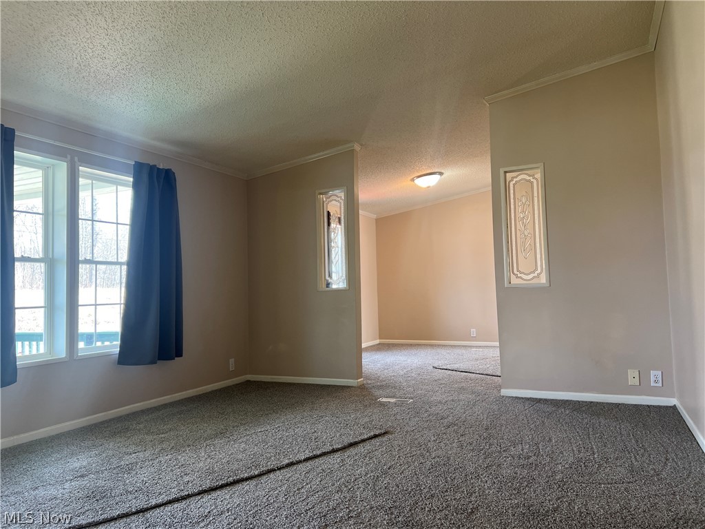 56877 Skyline Drive Senecaville OH 43780