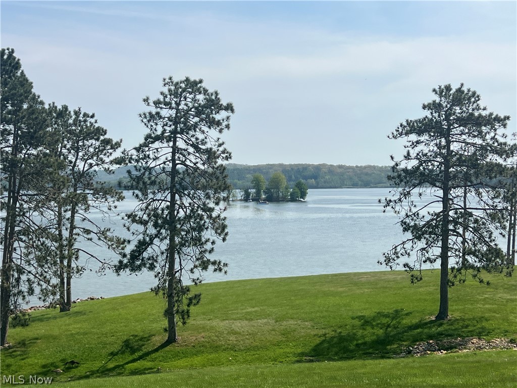 56877 Skyline Drive Senecaville OH 43780