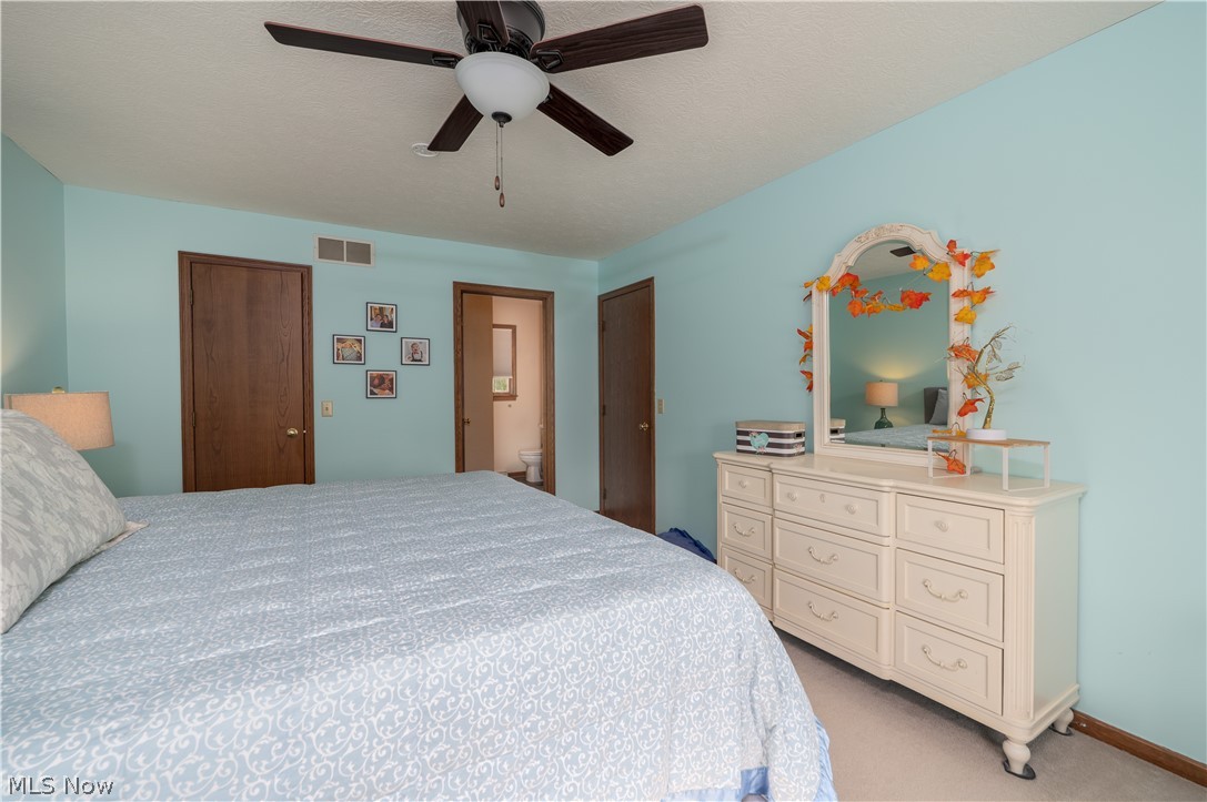 2161 Denise Drive NE New Philadelphia OH 44663