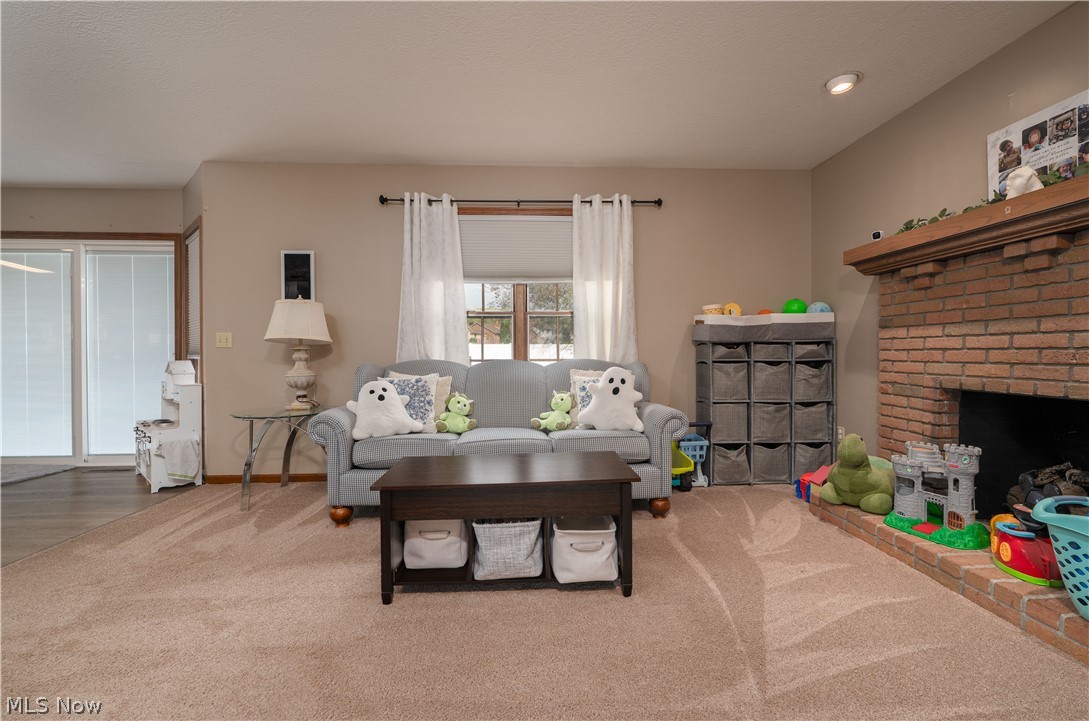 2161 Denise Drive NE New Philadelphia OH 44663