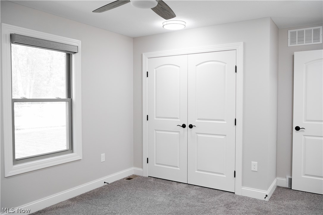 101 Muirfield Warren OH 44484