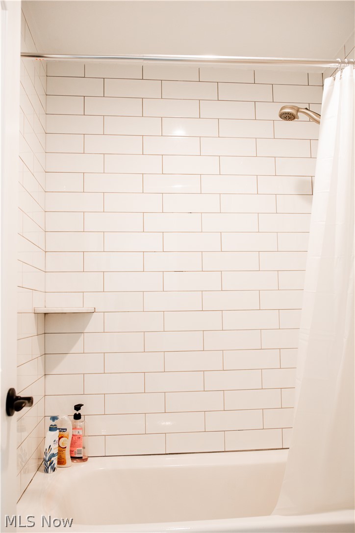 101 Muirfield Warren OH 44484